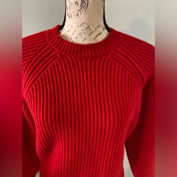 Alexander McQueen red knit cashmere and wool sweater size small - Picture 2 of 9